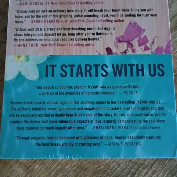 Colleen Hoover 2 book Set New Unopened It Ends with Us & It Starts with Us - Picture 2 of 7